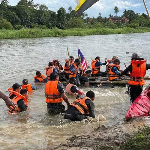 Chalet Gandul - Resort D'Rumah Bonda Riverview Kuala Kangsar