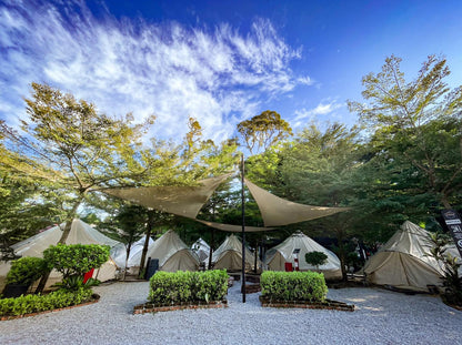 Deluxe Tent Bed & Breakfast - Gopeng Glamping Park (8 Pax WEEKDAYS ONLY)