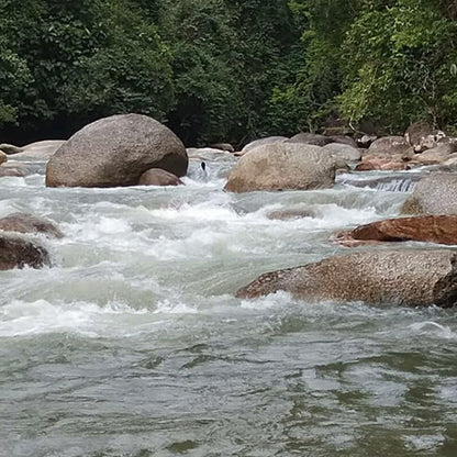 Intro Package - White Water Rafting Lubok Bakong (Min 4 Pax)