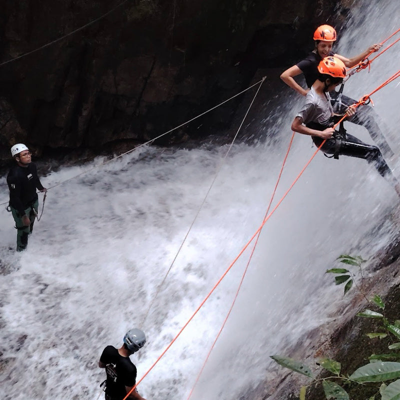 Waterfall Abseiling Ulu Geruntum (Min 10 pax) - Ventrex Outdoor & Recr ...