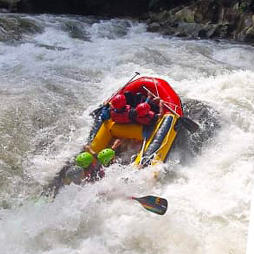 White Water Rafting Gopeng - Ventrex Outdoor & Recreation (Min 3 Pax)